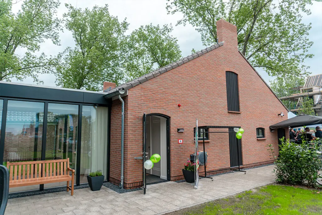 Een foto van Het Schuytgraafhuis van Dagelijks Leven waar mensen met dementie kleinschalig en betaalbaar wonen in een particuliere zorginstelling