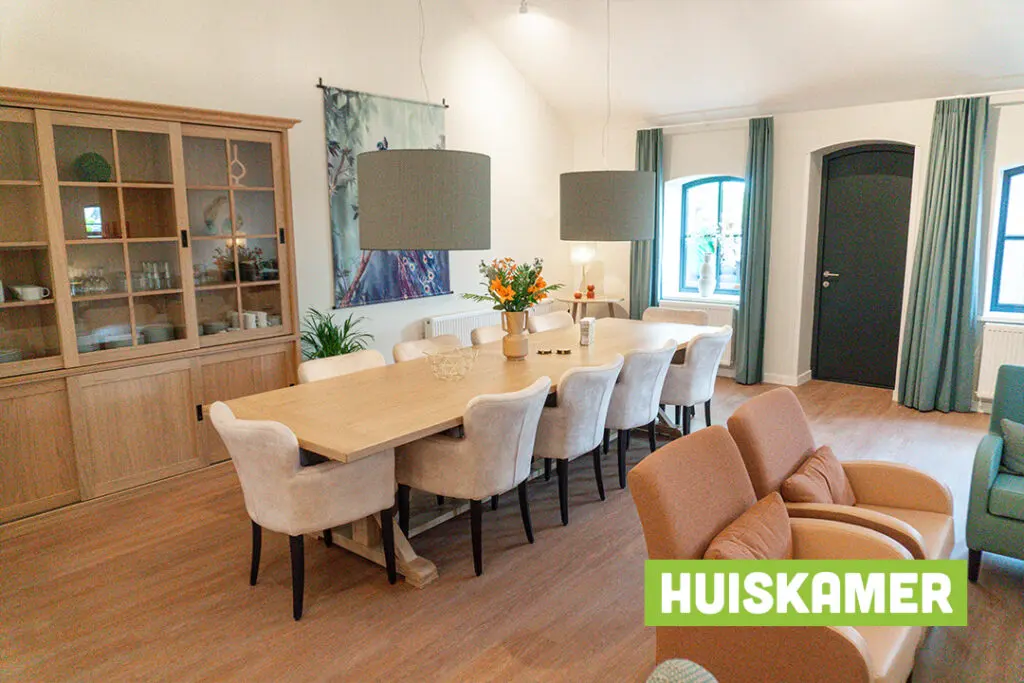 Een foto van Het Schuytgraafhuis van Dagelijks Leven waar mensen met dementie kleinschalig en betaalbaar wonen in een particuliere zorginstelling