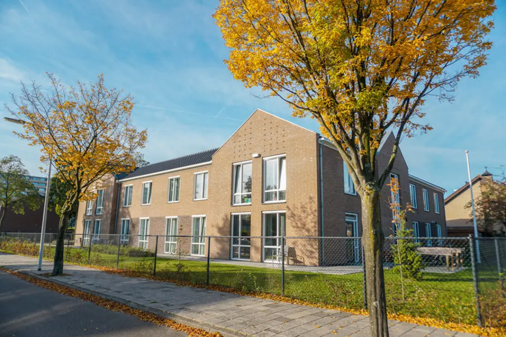 Een foto van Het Warandehuis van Dagelijks Leven waar mensen met dementie kleinschalig en betaalbaar wonen in een particuliere zorginstelling