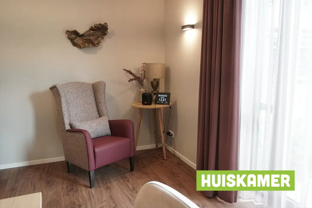 Een foto van Het Stappegoorhuis van Dagelijks Leven waar mensen met dementie kleinschalig en betaalbaar wonen in een particuliere zorginstelling.
