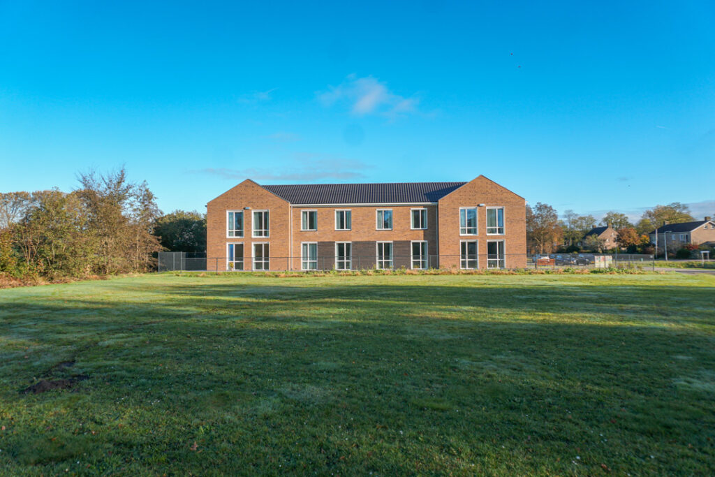 Een foto van Het Blaauwhofhuis van Dagelijks Leven waar mensen met dementie kleinschalig en betaalbaar wonen in een particuliere zorginstelling