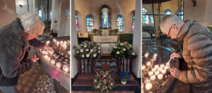 Een bewoonster steekt een kaarsje aan voor haar vriendin uit de woonzorglocatie voor mensen met dementie, die overleden is. In de kapel.